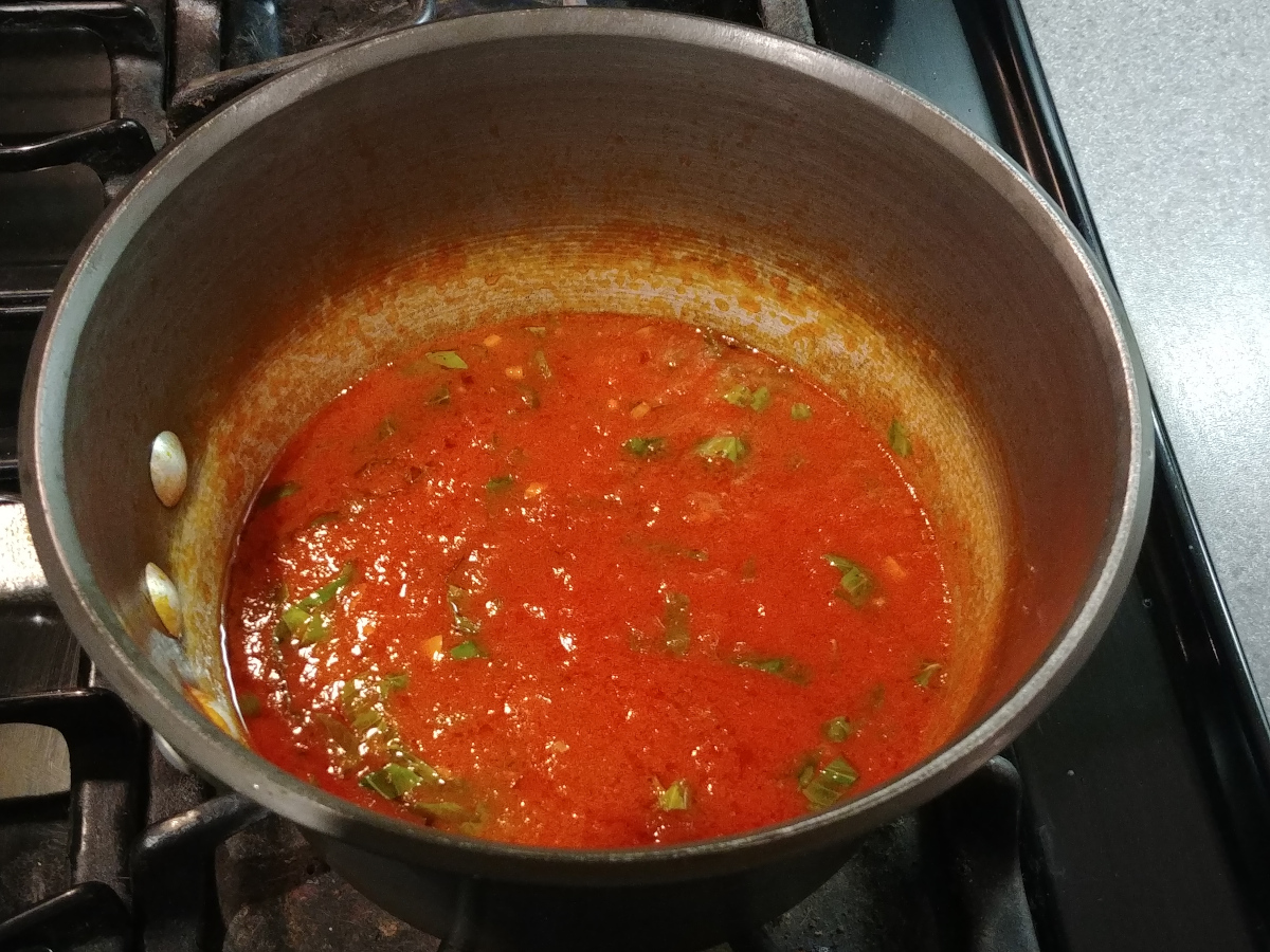 Quick Tomato Pasta Sauce