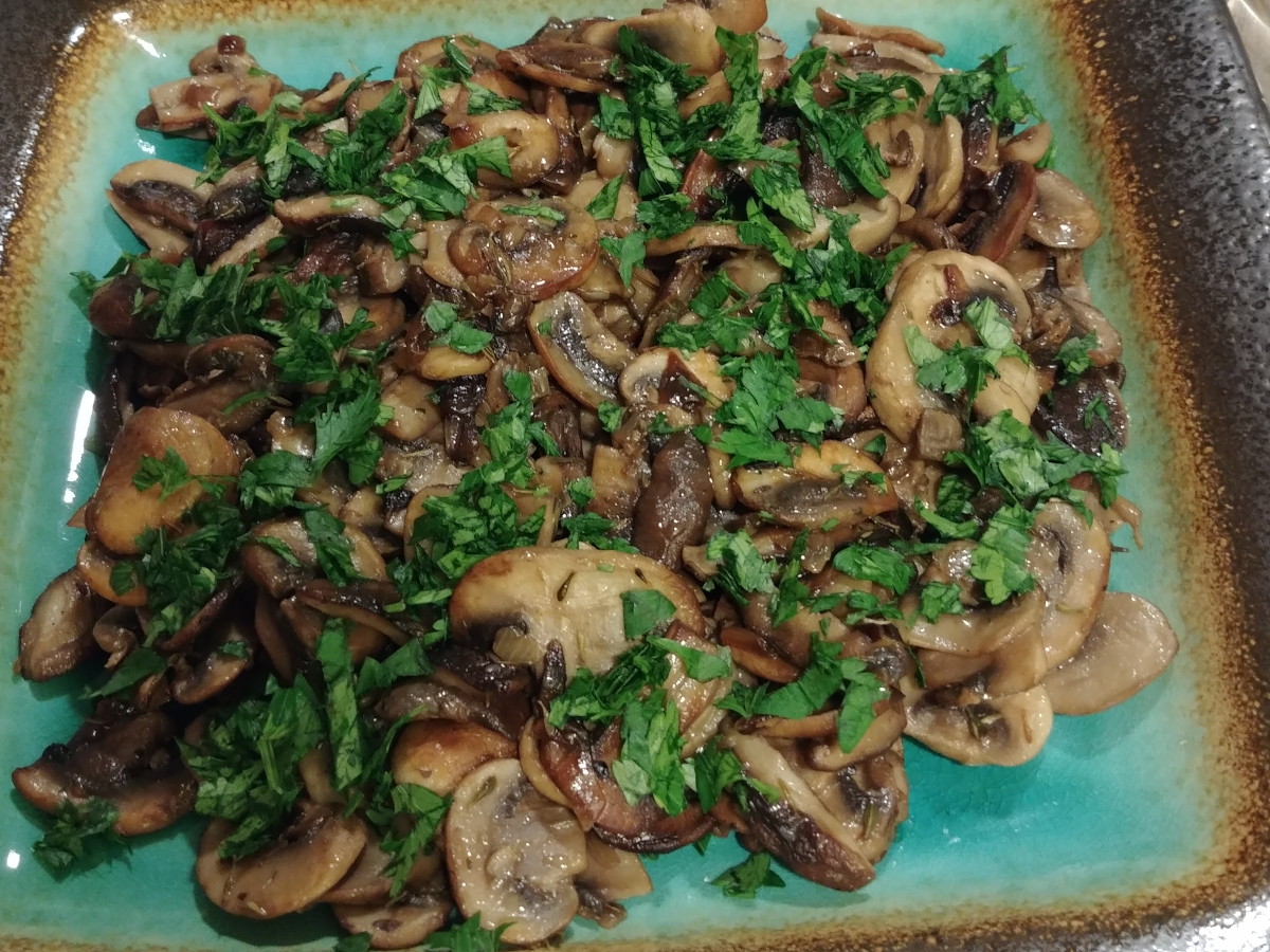 Sauteed Mushrooms with Herbs and Sherry