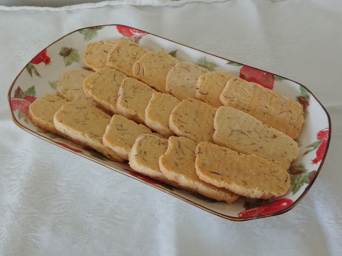 Keto Almond Shortbread Cookies