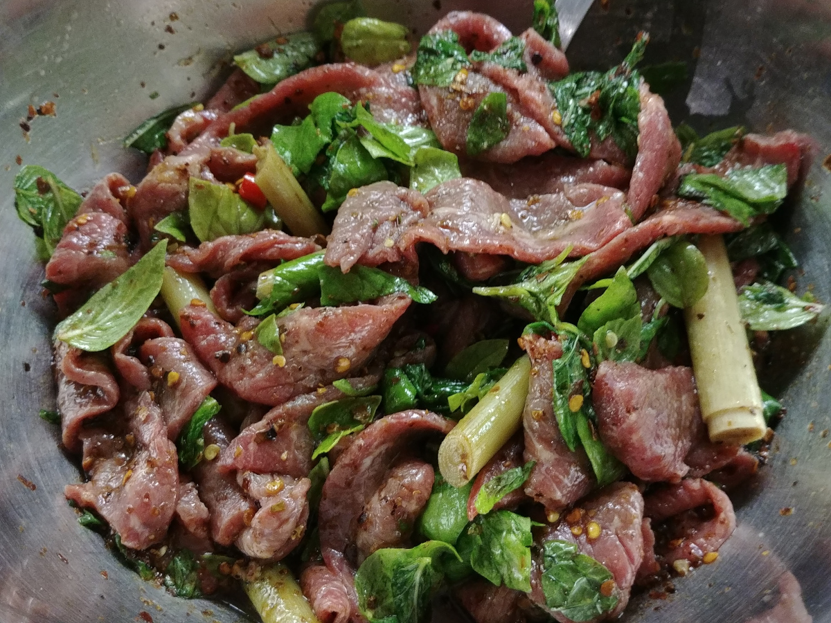 Thai Beef with Mint and Basil