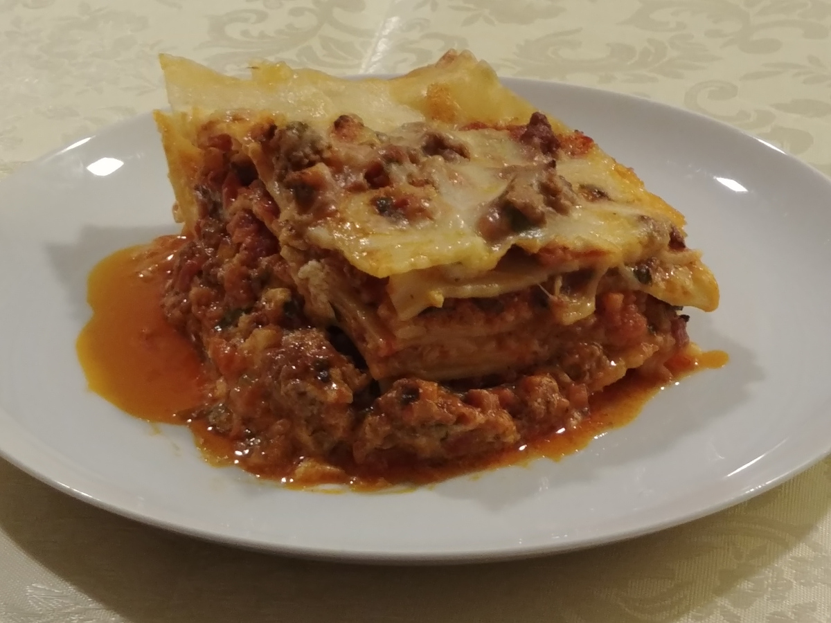 Lasagna alla Bolognese with Ricotta